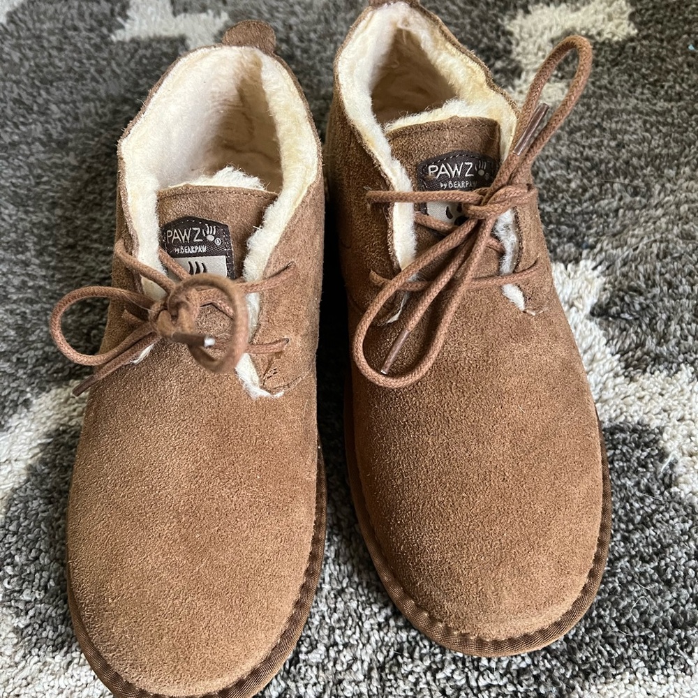 Bear Paw Boats